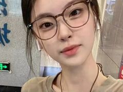 -爱视眸Eyeblling眼镜·依视路·蔡司镜片折扣店(百联南方商城购物中心)