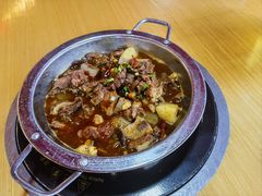 -大众跷脚牛肉馆·非遗传承单位(峨眉山店)