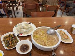 -长城东北菜(新港西路店)
