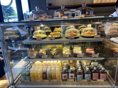 面包甜点陈列柜-DECAMERON十日谈(卓悦汇店)