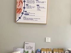 -姆爱自营月嫂(松江店)