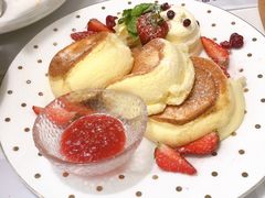 -娜娜家•Nana’s restaurant (爱琴海店)