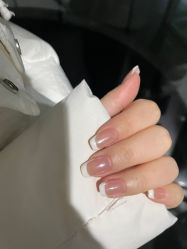 -晨·艺美甲美睫