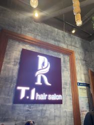 -T.1 hair salon烫染接发