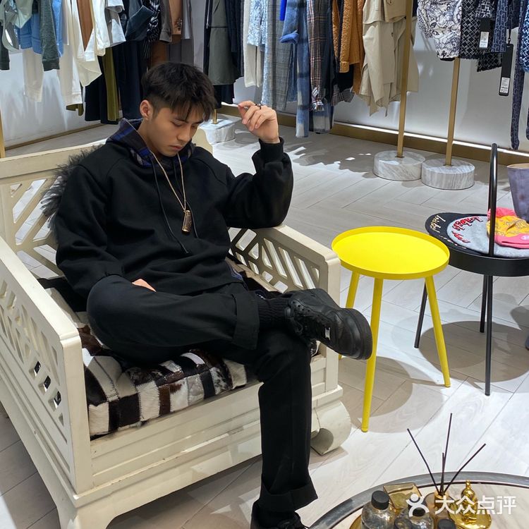 杭州宝藏买手店｜你可能会偶遇周扬青🤪