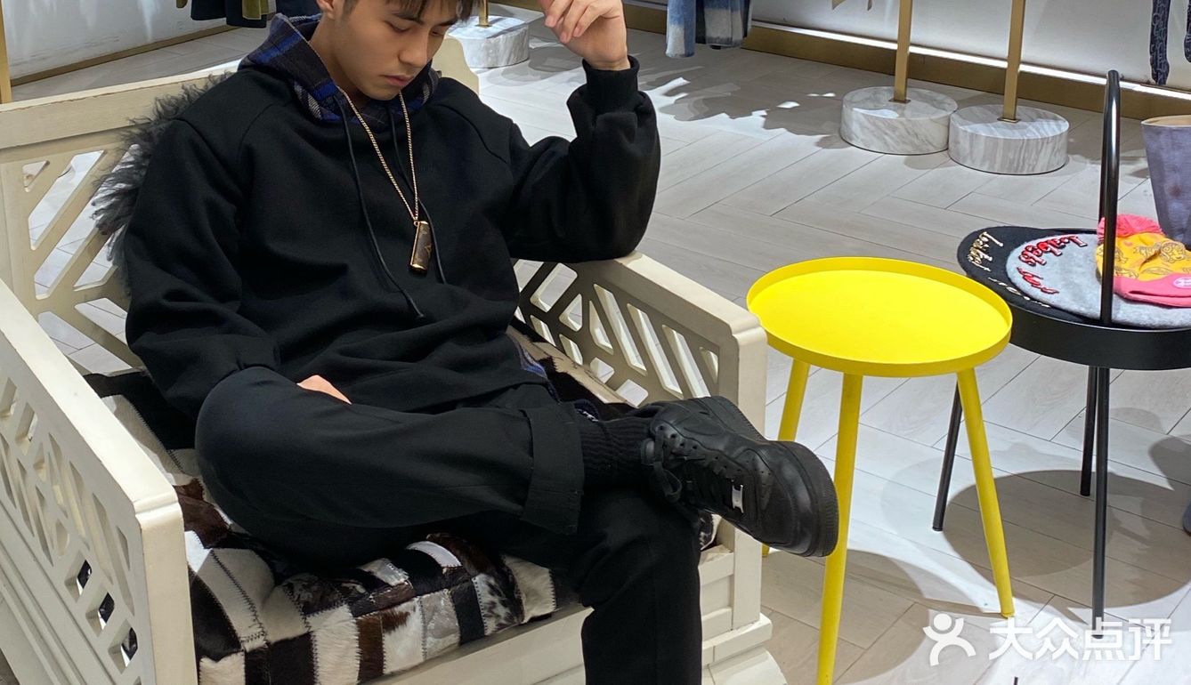 杭州宝藏买手店｜你可能会偶遇周扬青🤪