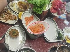 -四囍码头海鲜烧烤自助火锅(外滩南京东路悦荟广场店)