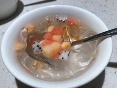 -江渔儿酸菜鱼·拔草餐厅(虎门君乐汇店)