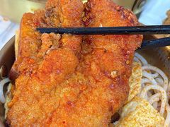 -柳州肥姨妈大骨螺蛳粉(万达中心店)