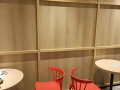 用餐区-肯德基(春申店)