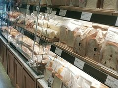 面包甜点陈列柜-罗森尼娜(德思勤店)