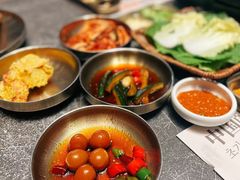 -草家酱蟹炭火烤肉店(珲春南路一店)