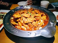 -胖哥俩肉蟹煲(济南世茂国际广场店)