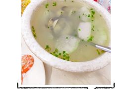 -小辣妹川味海鲜加工店(第一市场椰风巷店)