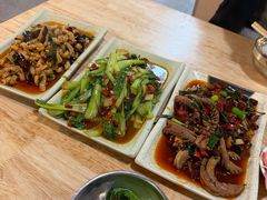 -夜夜香特色板筋盖饭