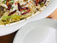 酸菜鲈鱼-江渔儿酸菜鱼(东二环泰禾店)