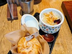 -银米·云南传统过桥米线(双廊黑金冠店)