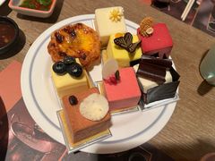 -咖啡苑自助餐厅·中国大饭店