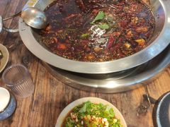 -王婆乔鲜鱼自助火锅(蜀汉路店)