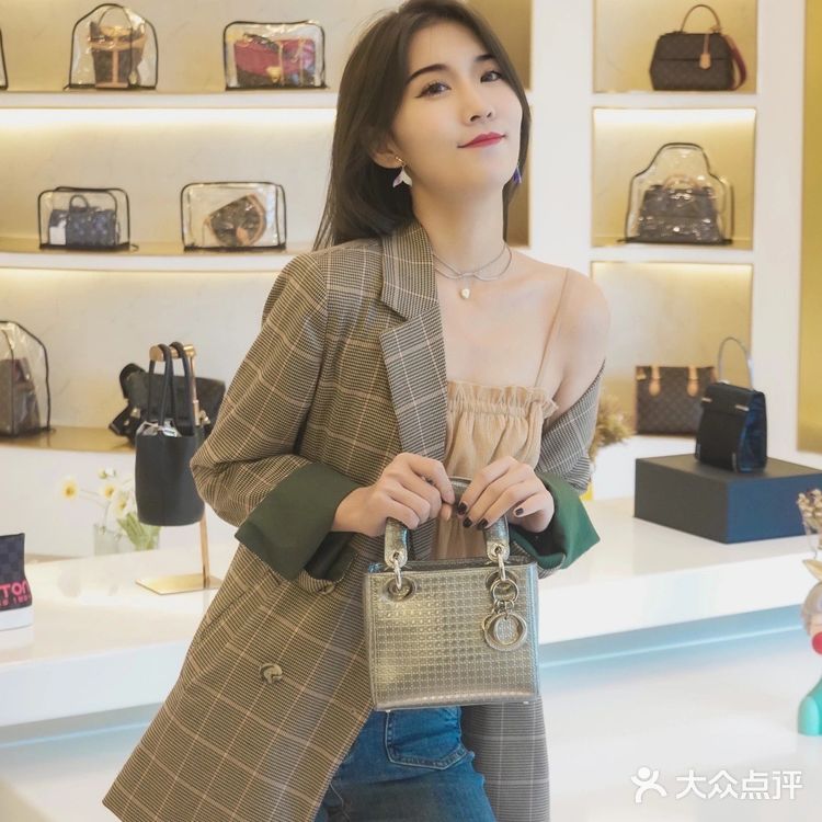 美少女拥有奢侈品不是梦|杭州探店