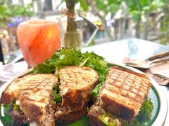 超级牛肉帕尼尼-O'mills Sourdough Bakery&Bistro(永嘉路店)