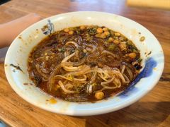 -兵哥豌豆面(雅颂居店)