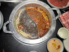 -井格重庆火锅(西直门凯德Mall店)