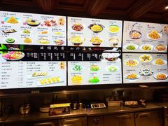 -八府香鸭·啫啫煲(华山路店)