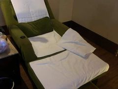 -爱乐国际温泉水疗会