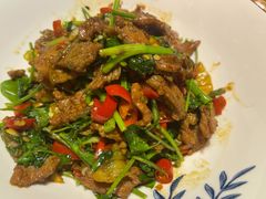小炒黄牛肉-恋湘小镇(纺织大厦店)