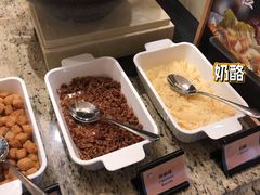 -咖啡苑自助餐厅·中国大饭店