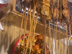 -烤满分·东北烧烤(首经贸店)