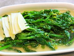 顶汤油菜花和鲜笋-半山腰·云南菜(侨福芳草地店)