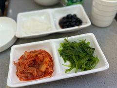 -豚妈妈汤饭·部队锅(南京东路店)