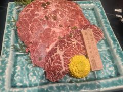 -山川小町·极番烧肉(新地假日广场店)