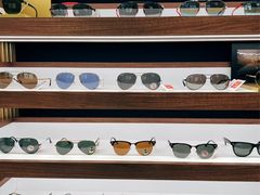 -LensCrafters亮视点(东方新天地店)