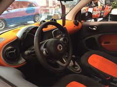 -天津波士信达奔驰4S店(卫津南路店)