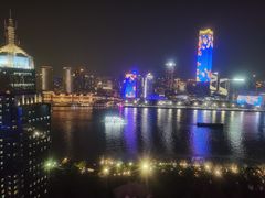 -东方明珠·空中旋转餐厅