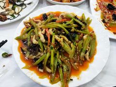 -乡土特色.冷锅鱼.牦牛肉汤锅