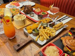 -1886德国汽车餐厅(外滩中央店)