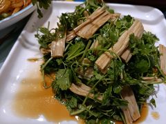 香芹腐竹-撒拉花儿·新疆菜·清真(太阳宫店)
