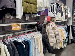 -首创奥特莱斯(西安店)