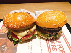 -The Habit Burger Grill 哈比特汉堡(爱琴海店)
