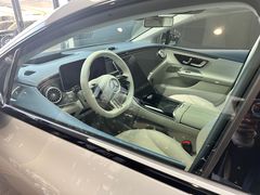 -奔驰上海利星(七宝店)