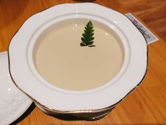 -ZING COFFEE 镜咖啡