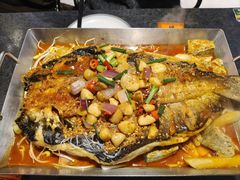 浓情酱香味烤鱼-鸣记脆皮烤鱼·海鲜烤鱼(亿合城店)