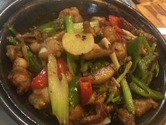 特色干锅牛蛙-盈田盈粥庄(博山东路店)