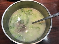 神仙雪浓汤-神仙雪浓汤(明洞店)