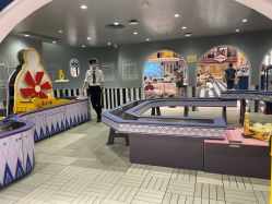 -奈尔宝·儿童乐园·亲子餐厅(鄞州万达店)