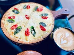 花园重芝士披萨-一尺花园(安和花园店)